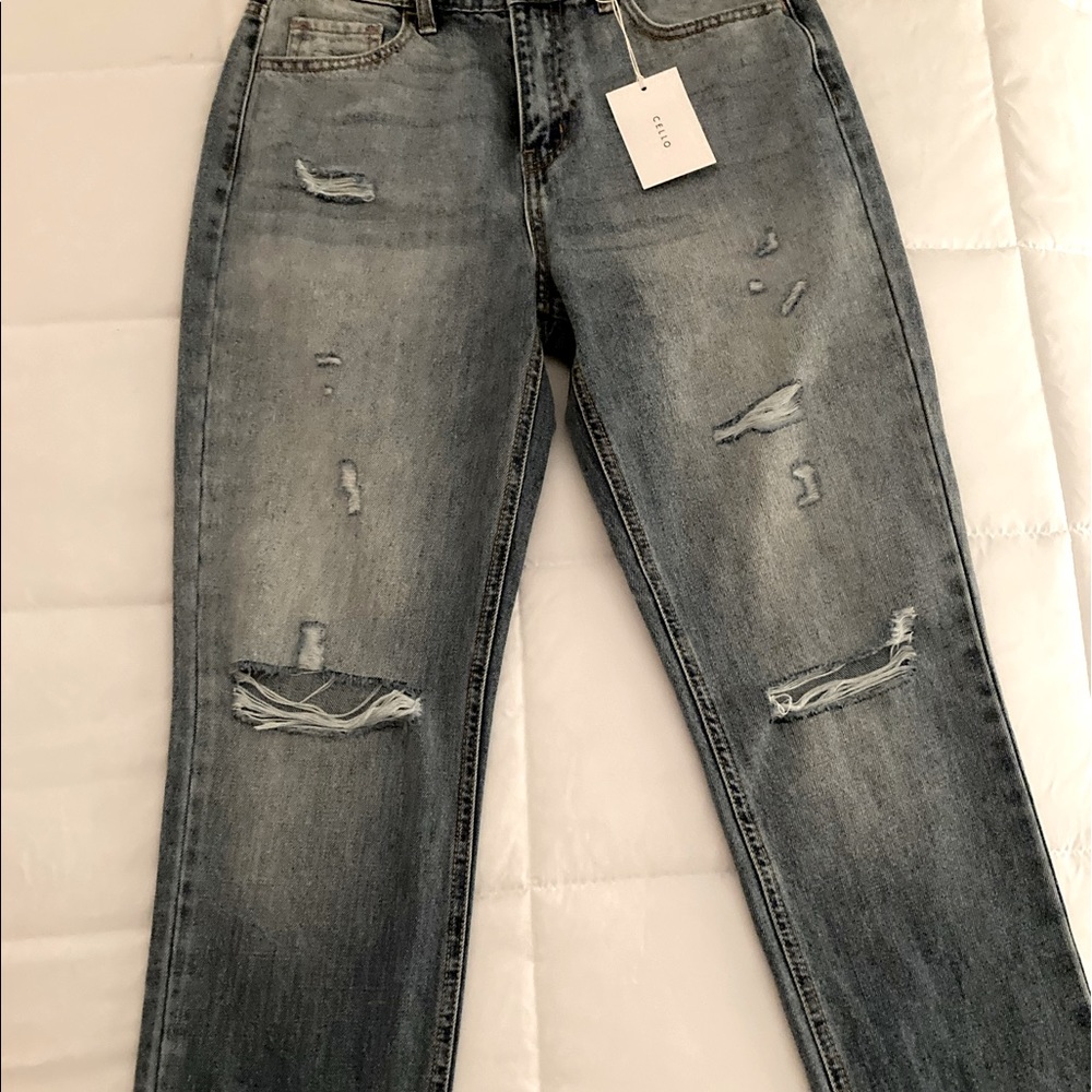Size 5 Cello jeans. BRAND NEW never worn